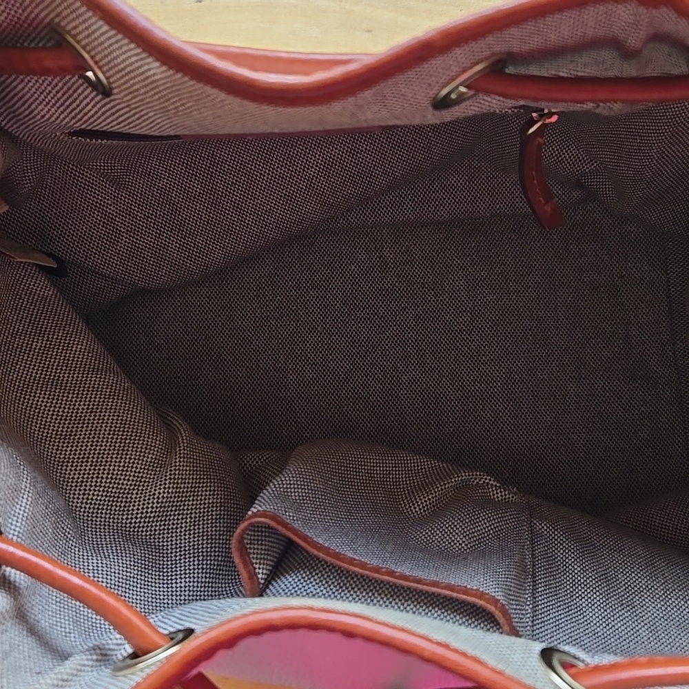 Dooney & Bourke White and Tan Leather Drawstring Bucket Bag - Picture 4 of 7